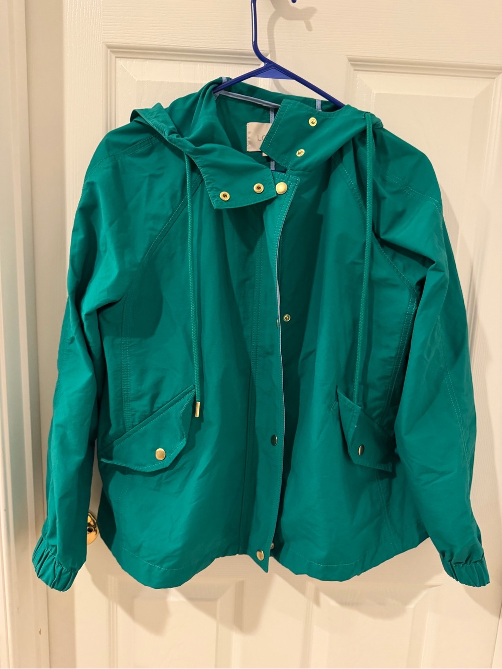 Women’s Kelly Green Hooded Raincoat with Snap & Zip Closure